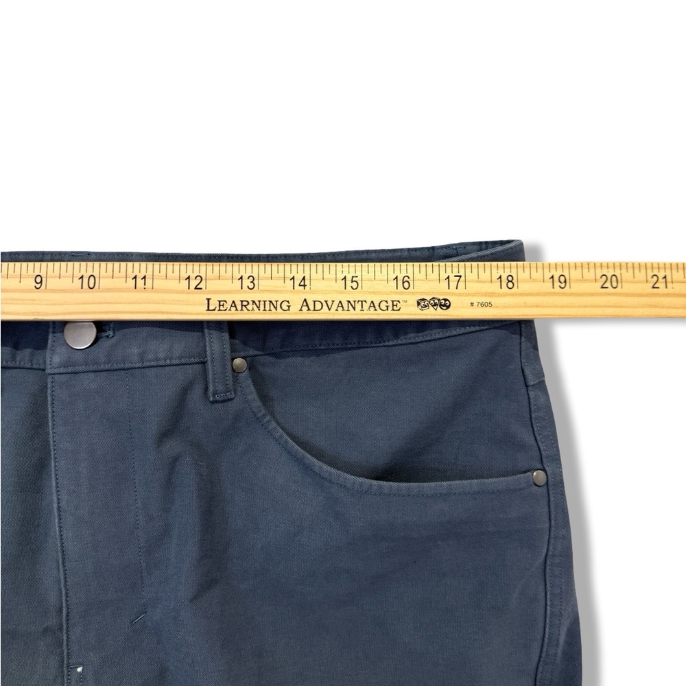 lululemon ABC Men's Chinos -size 36x32 Slim Modern Fit Blue Excellent Condition - Picture 5 of 7